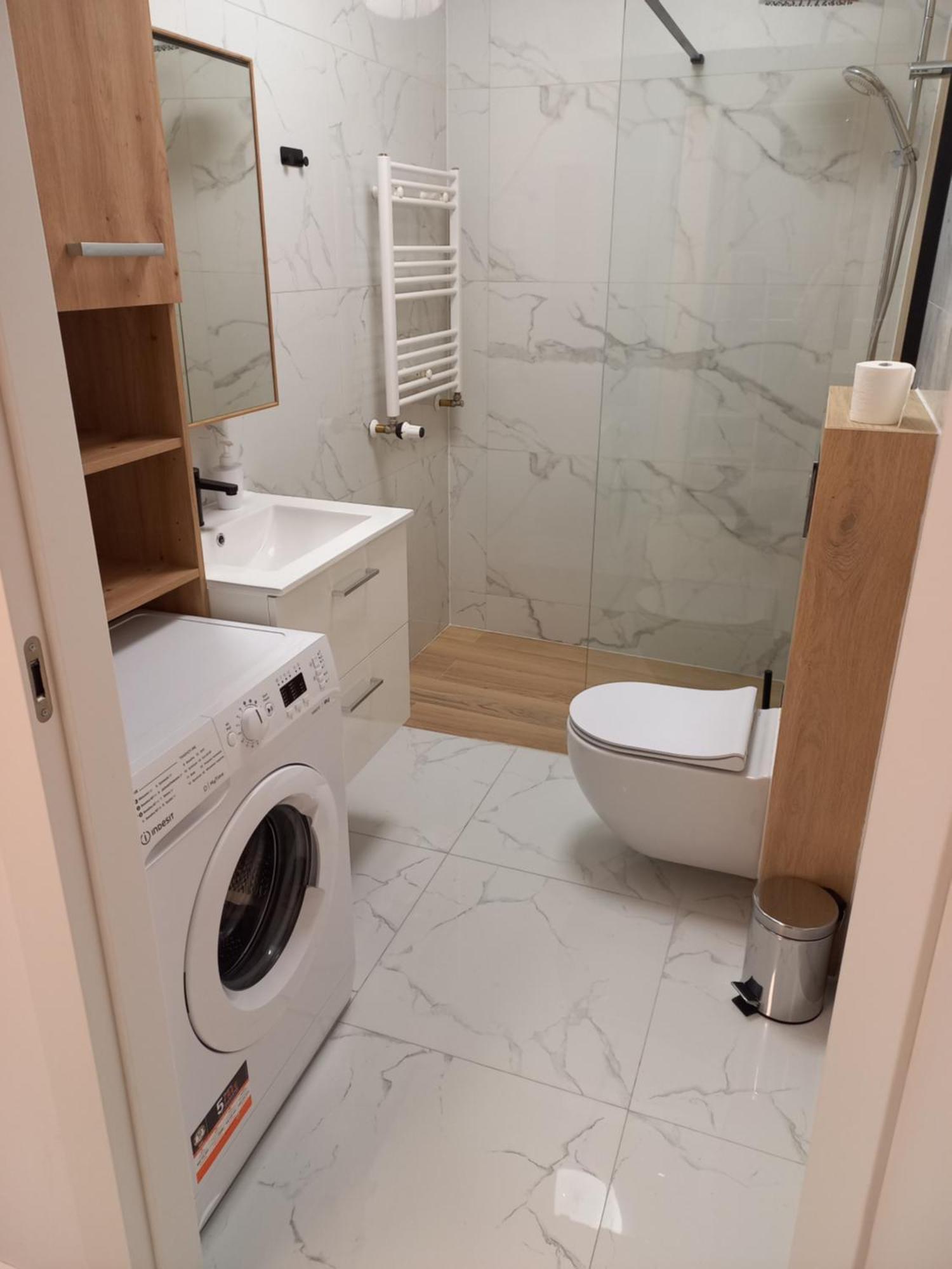 Tauzen Apartaments 18 Katowice Bagian luar foto